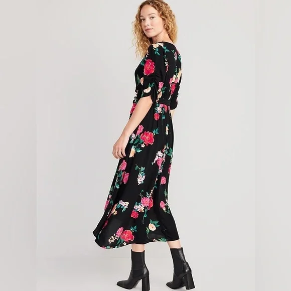 2/$30 💵 Old Navy Crepe Floral Midi Dress NWT - Picture 2 of 11